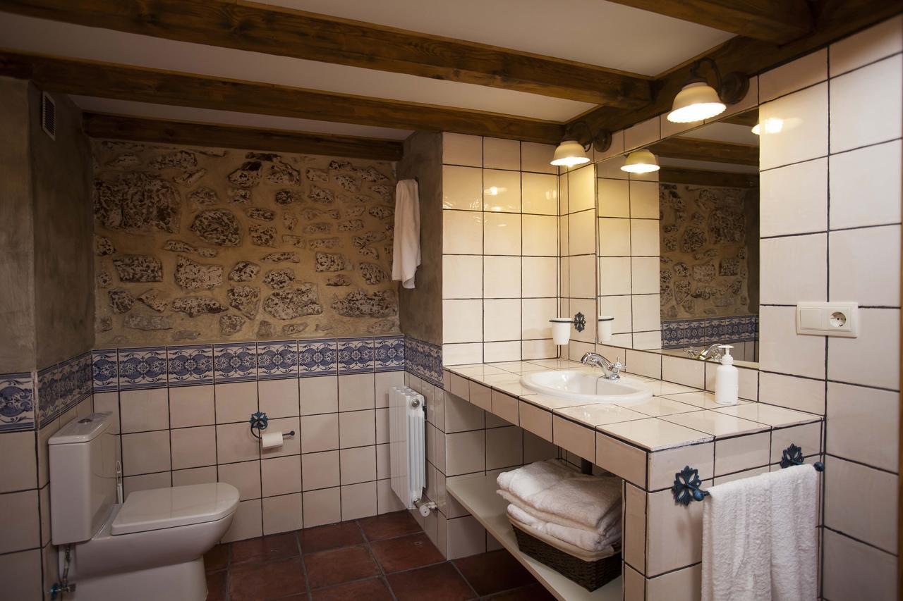 Hotel Rural La Torre De Bisjueces Eksteriør billede