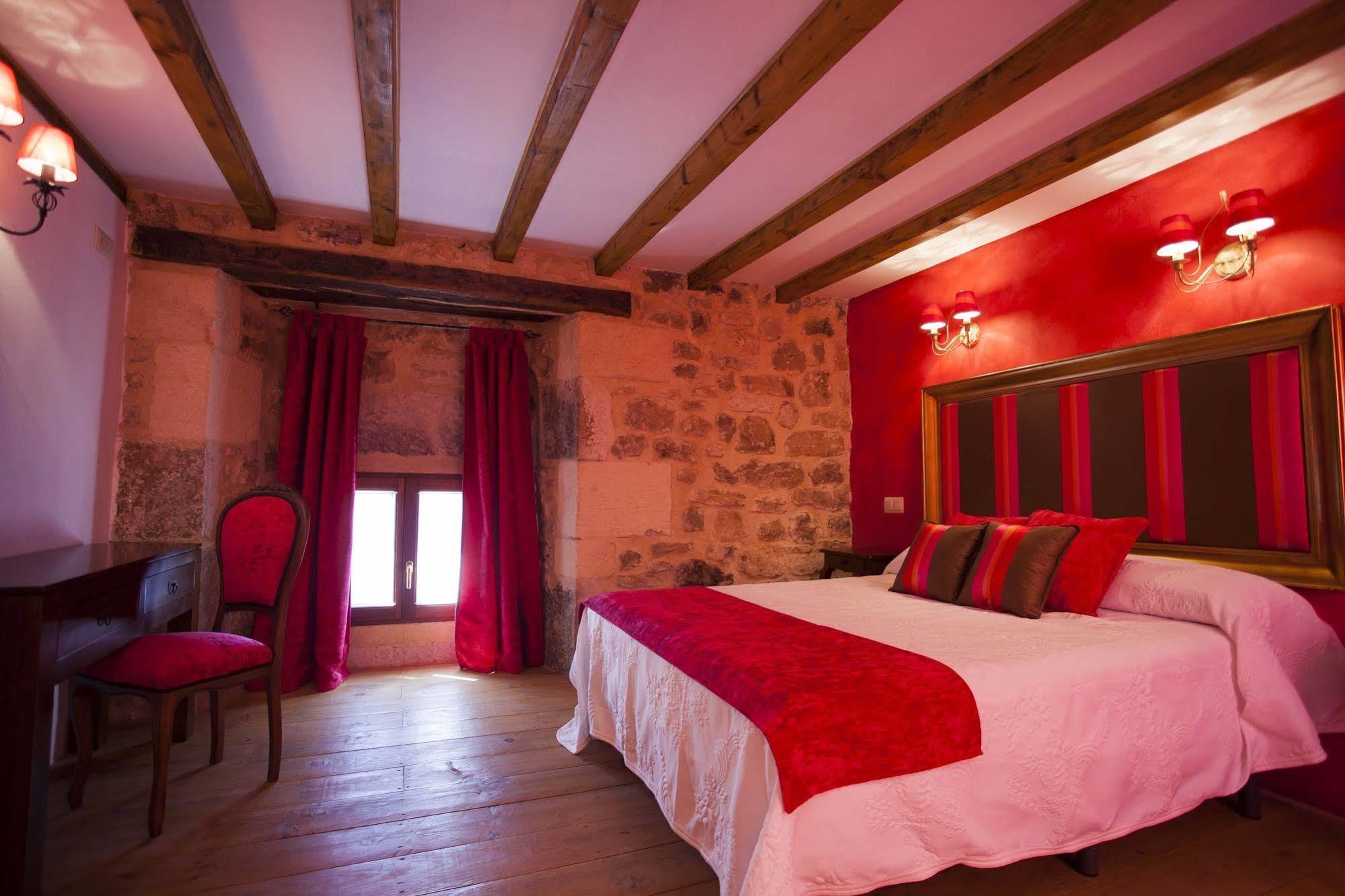 Hotel Rural La Torre De Bisjueces Eksteriør billede